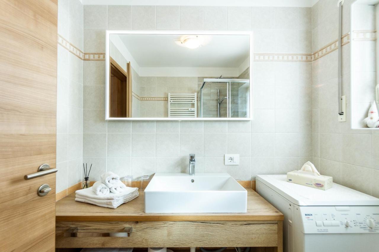 Apartment Sabrina Santa Cristina Val Gardena Екстер'єр фото