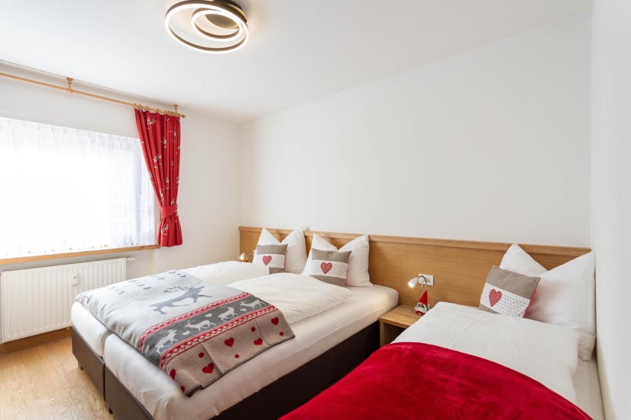 Apartment Sabrina Santa Cristina Val Gardena Екстер'єр фото